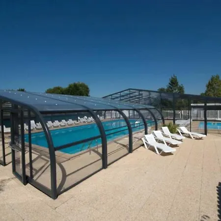 Zecamping 3 Etoiles Familial Animaux Acceptes Piscine Couverte Et Chauffee 3* Saint-Hilaire-de-Talmont