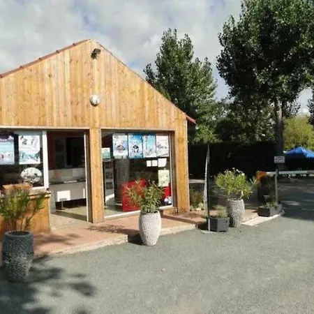 Camping 3 Etoiles - Piscine - Ccafbhe *