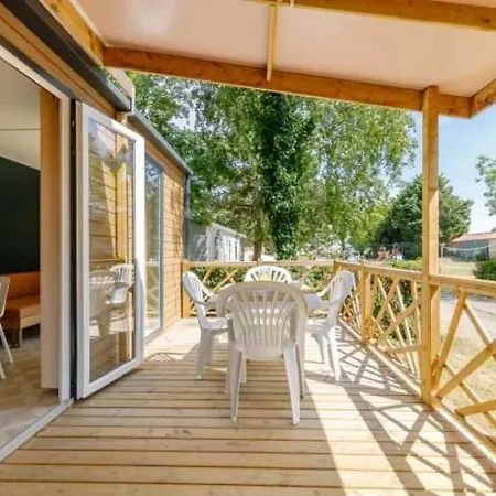 3 Etoiles - Piscine - Ccafbgf Campsite *