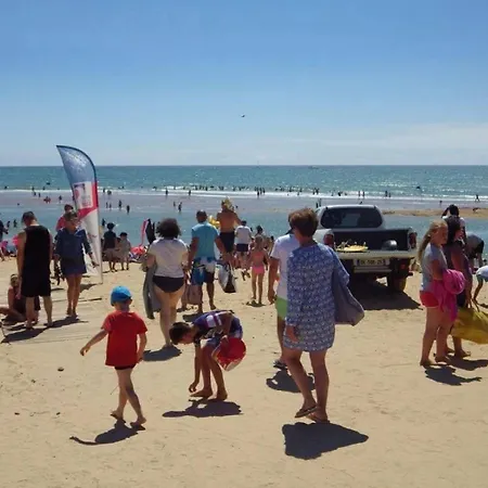3 Etoiles - Piscine - Ccafbhb Parque de Campismo *