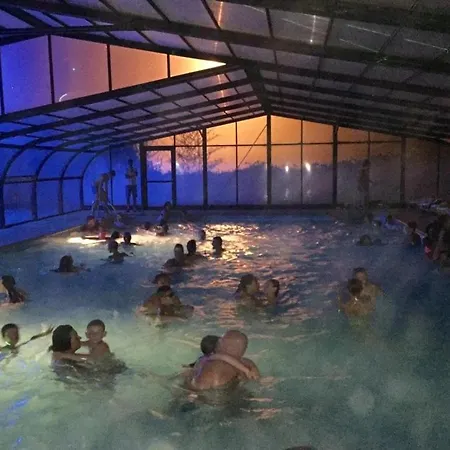 Zecamping 3 Etoiles Familial Animaux Acceptes Piscine Couverte Et Chauffee 3* Saint-Hilaire-de-Talmont