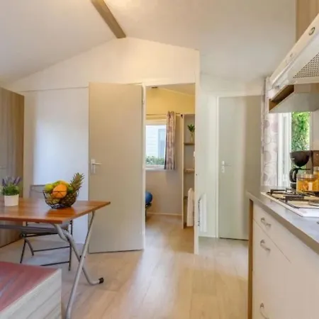 3 Etoiles - Piscine - Ccafbhb