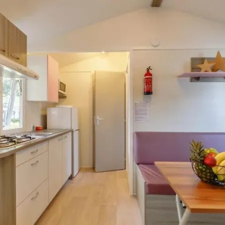 3 Etoiles - Piscine - Ccafbhb Parque de Campismo *