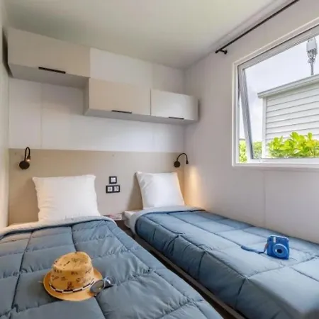 3 Etoiles - Piscine - Ccafbhb