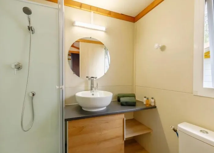 3 étoiles - Piscine - Ccafbhb Camping