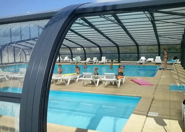 Camping 3 étoiles - Piscine - Ccafbhb *