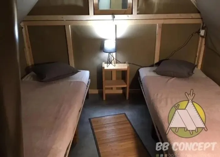 3 étoiles - Piscine - Ccafbhb