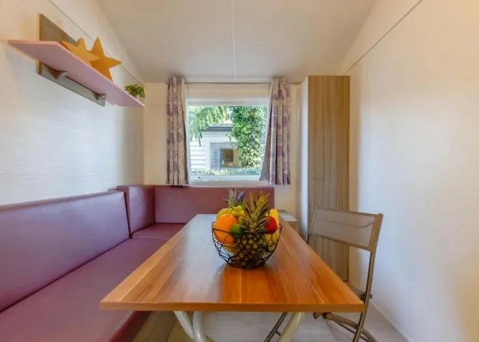 Camping 3 étoiles - Piscine - Ccafbhb