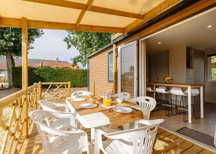 Camping 3 étoiles - Piscine - Ccafbhb *