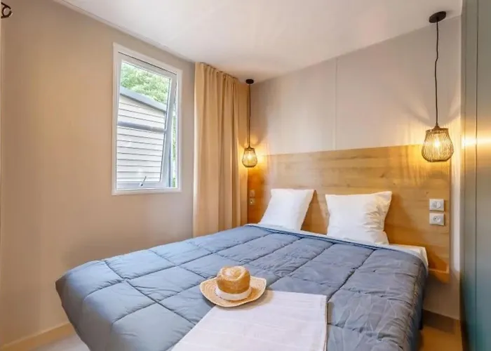 Camping 3 étoiles - Piscine - Ccafbhb Saint-Hilaire-de-Talmont